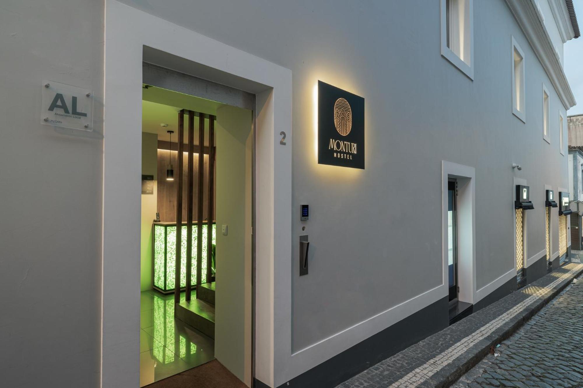 Monturi Hostel Понта-Делгада Экстерьер фото